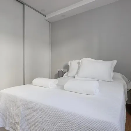 Playa Caleta Apartment *
